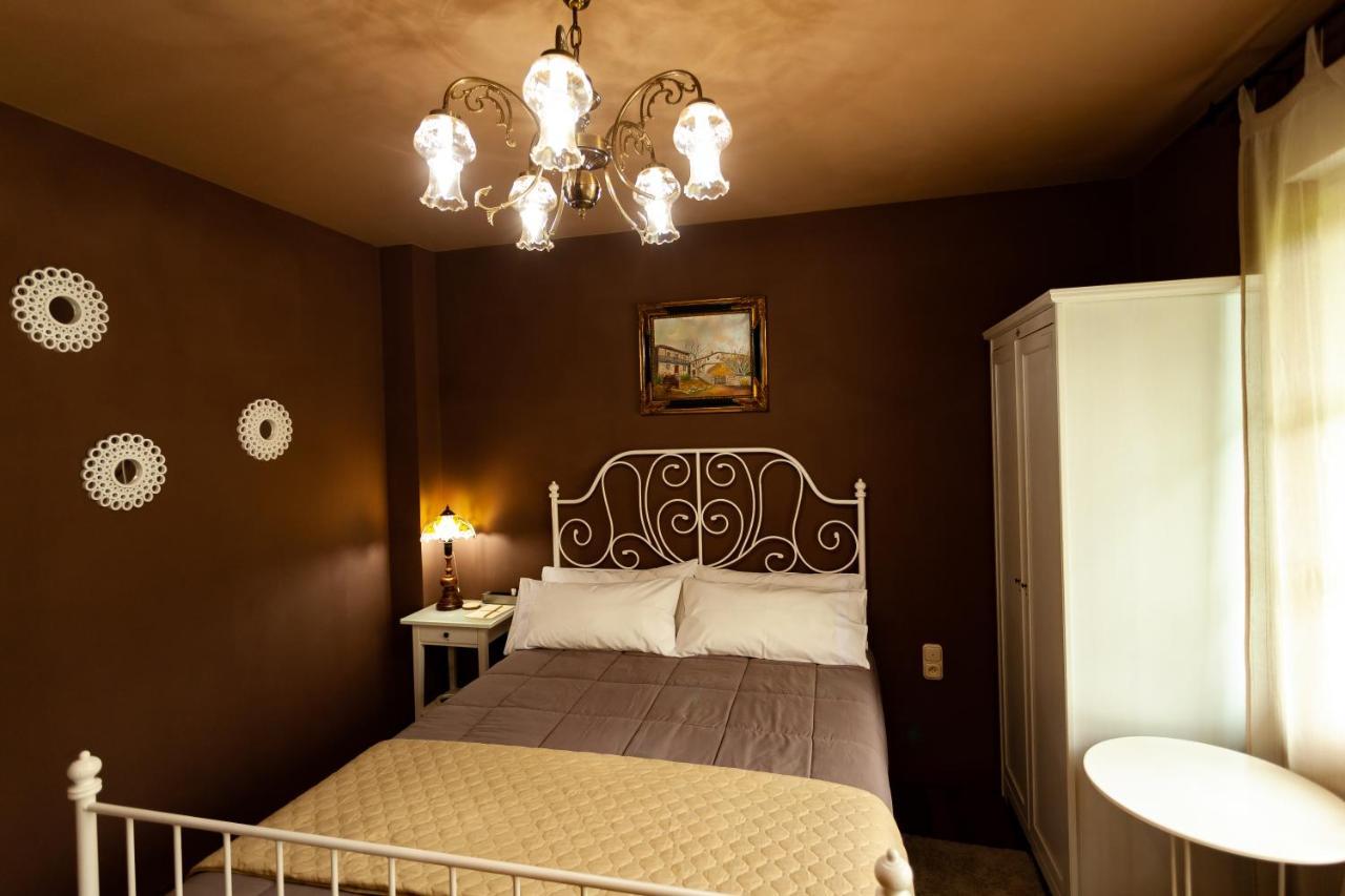 Bed and Breakfast Agro Da Gandarela Teo Екстер'єр фото