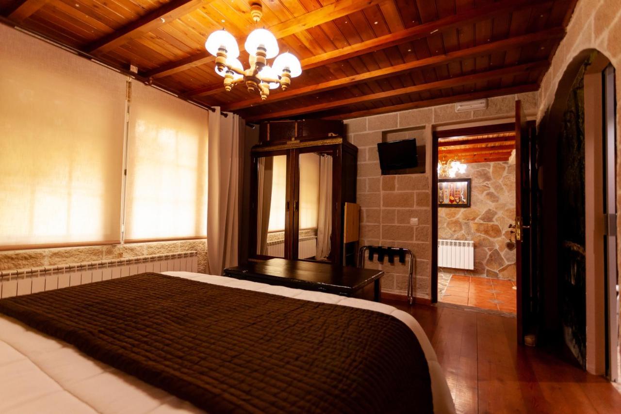 Bed and Breakfast Agro Da Gandarela Teo Екстер'єр фото