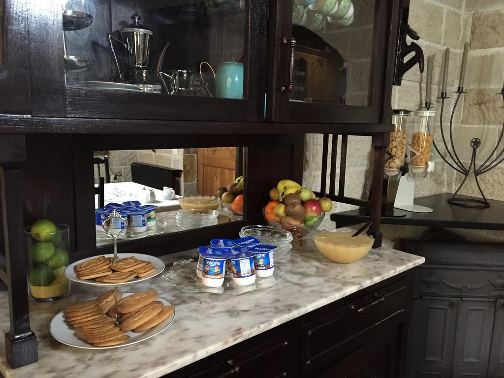 Bed and Breakfast Agro Da Gandarela Teo Екстер'єр фото